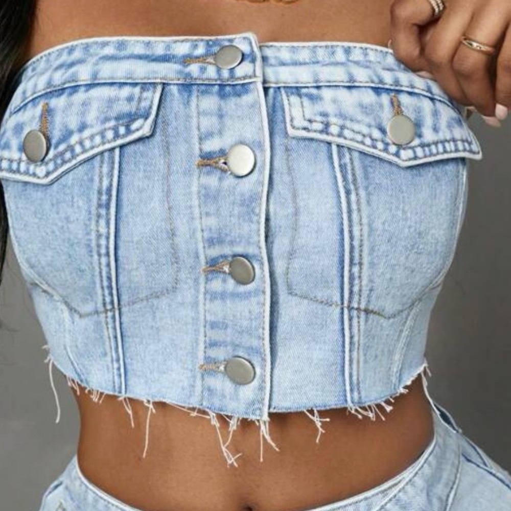 SHEIN Light Blue Denim Crop Top